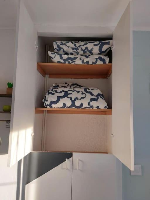 Estudio Encantador En Дения Экстерьер фото
